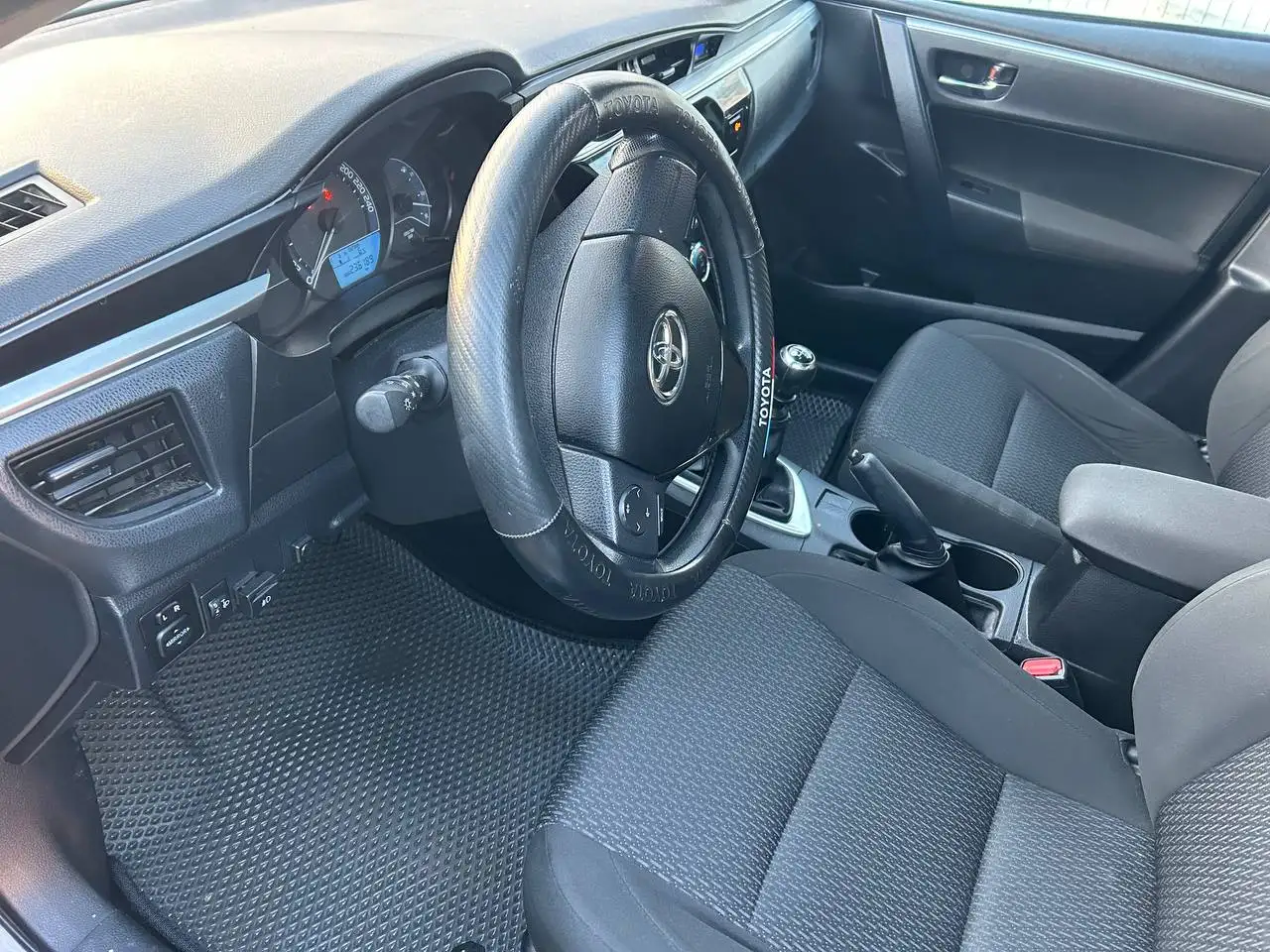 3 хоза 2014 года - Авто в Казань