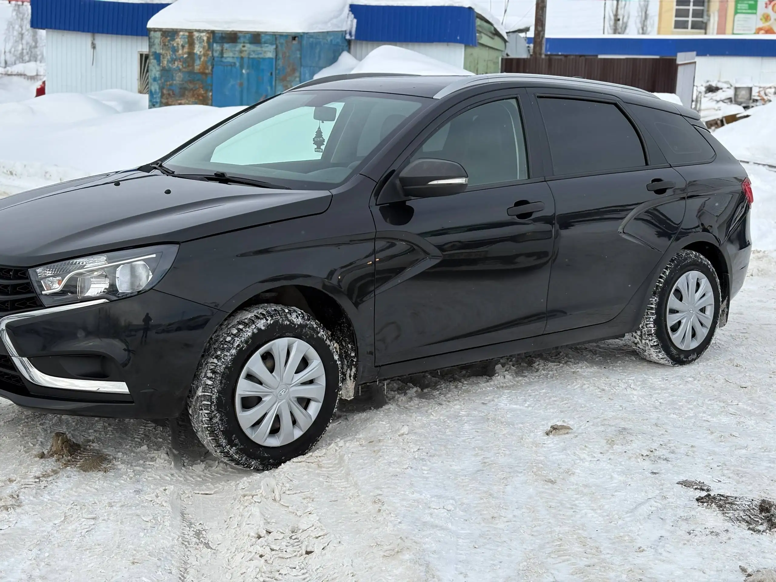 Lada Vesta 2019 года в отличном состоянии - Легковые автомобили (Авто) в Канаш