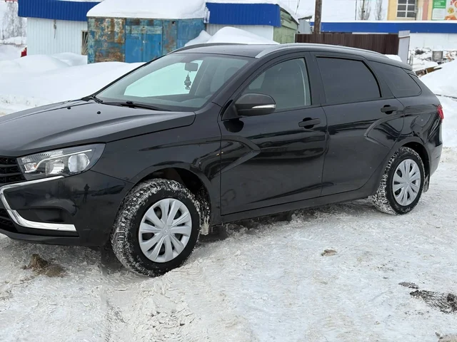 Lada Vesta 2019 года в отличном состоянии - Авто в Канаш