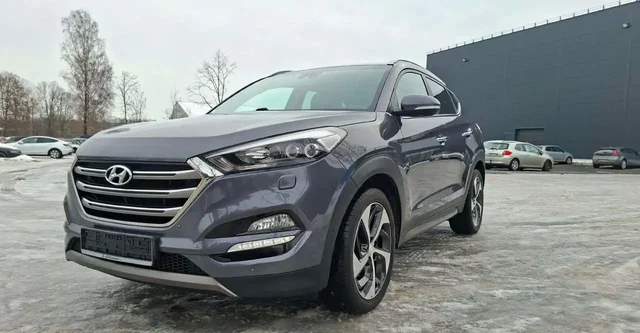 Продажа Hyundai Tucson 2015 года - Грузовики в Казань