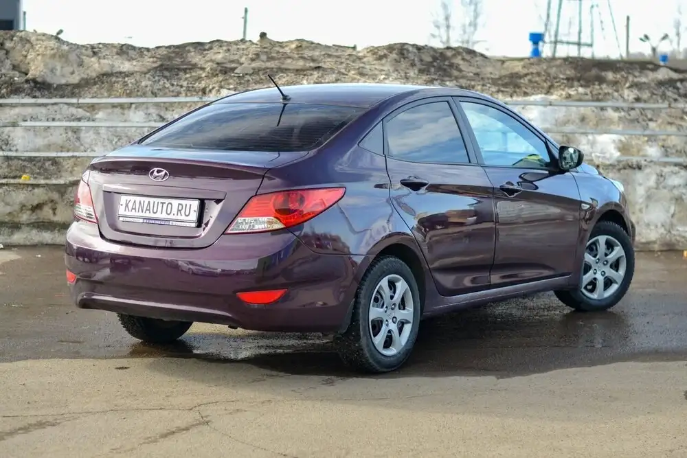 Hyundai Solaris 2011 года - Авто в Канаш