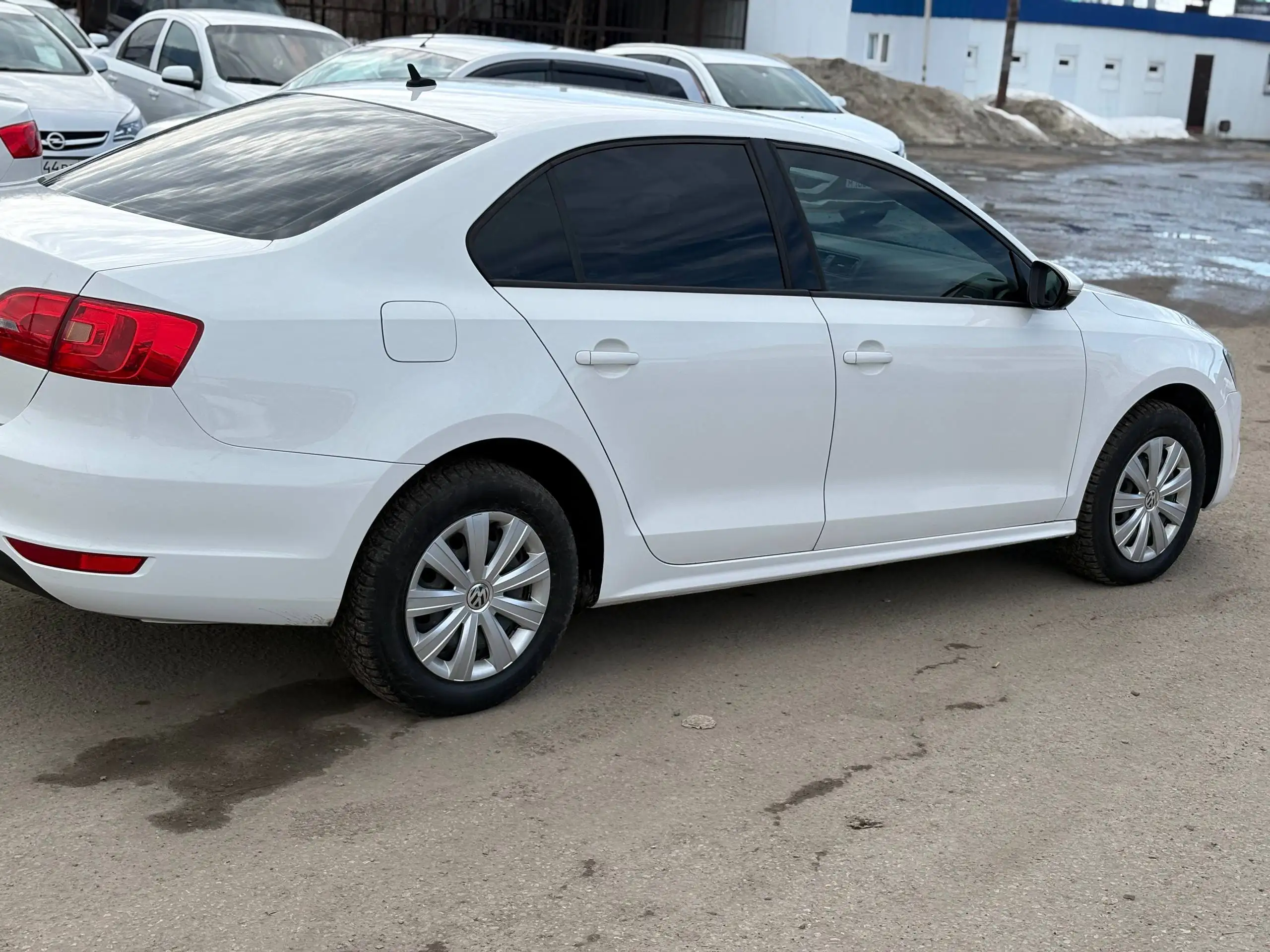 Volkswagen Jetta 2013 в отличном состоянии - Легковые автомобили (Авто) в Канаш