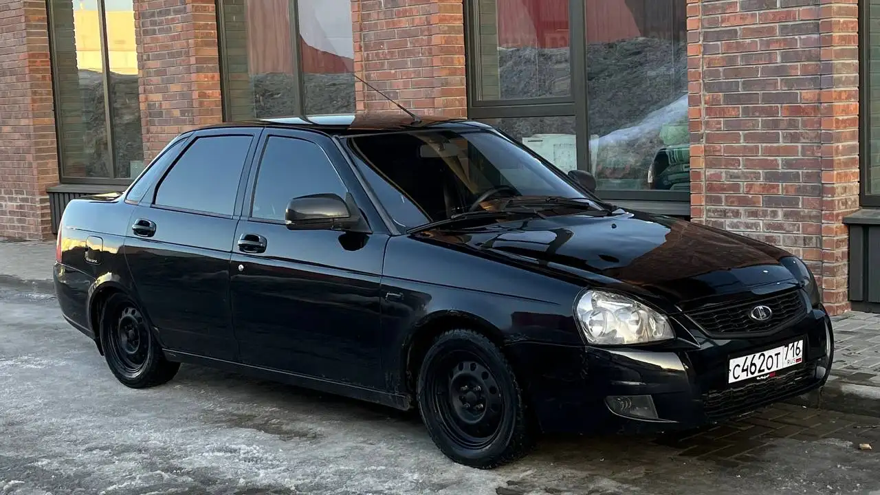Продам Лада Приора 2011 года - Легковые автомобили (Авто) в Казань