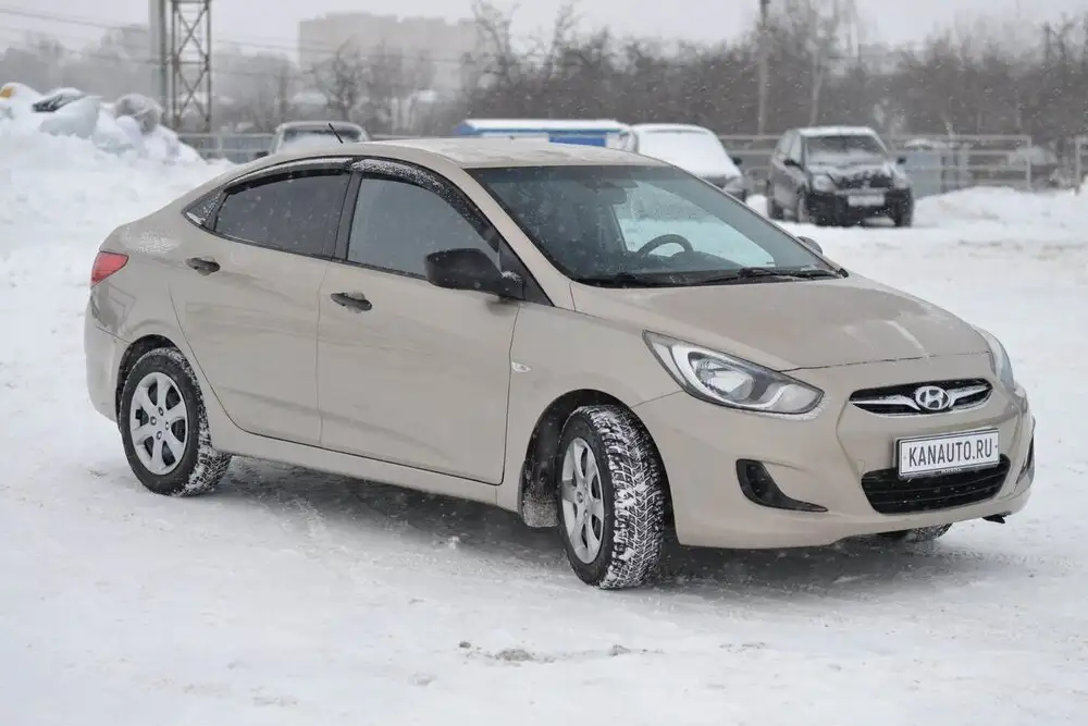 Hyundai Solaris 2011 года в Канаше - Авто в Канаш