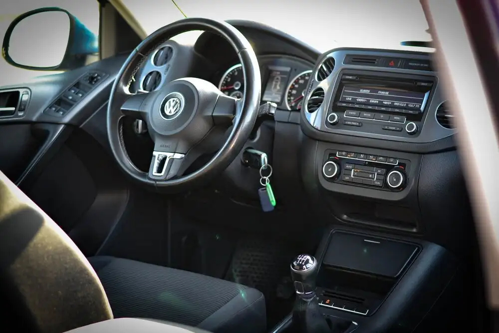 Volkswagen Tiguan 2010 г.в. в Канаше - Авто в Канаш