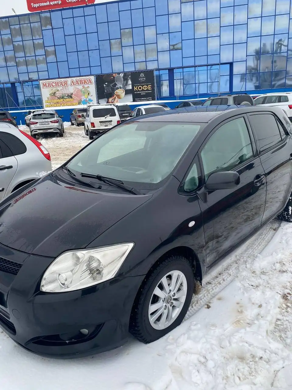 Toyota Auris 2008 1.4 МТ - Авто в Казань