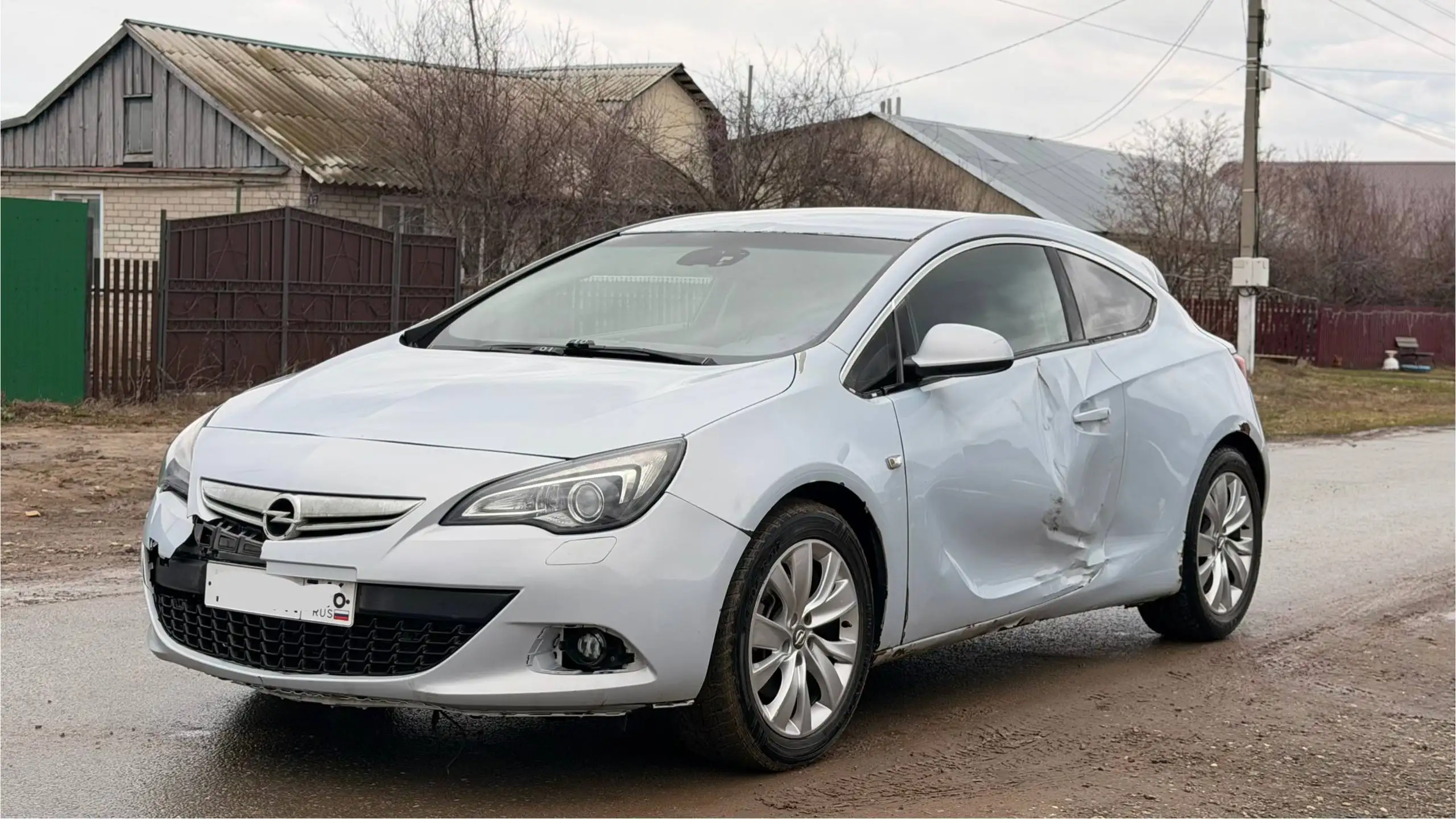 Opel Astra 1.6 TURBO 180лс 2011 года - Авто в Алексеевское
