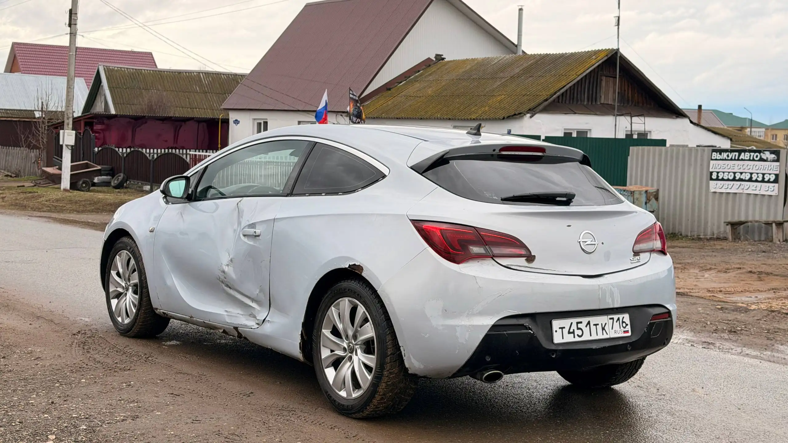 Opel Astra 1.6 TURBO 180лс 2011 года - Авто в Алексеевское