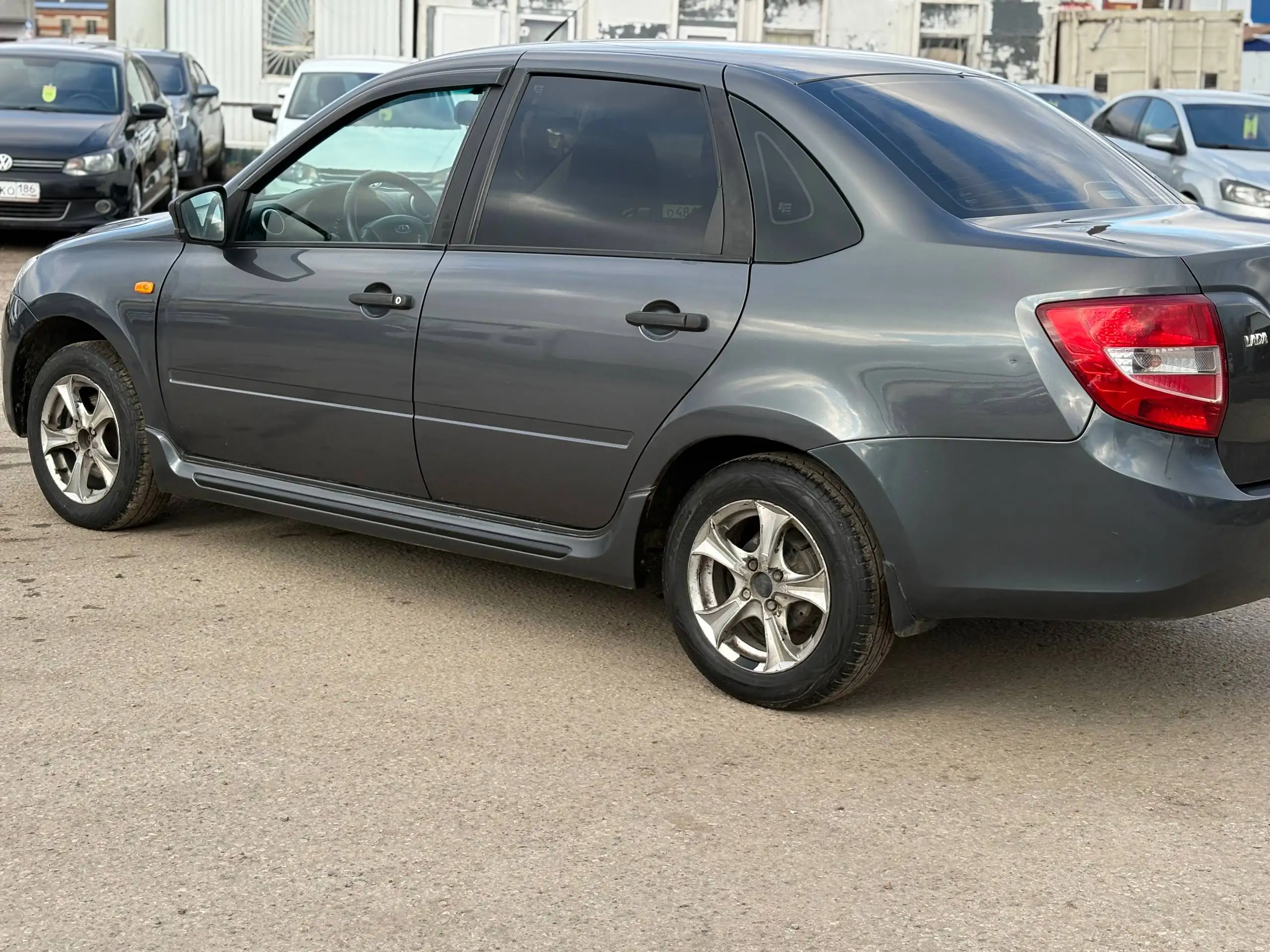 Продажа Lada Granta 2017 года в хорошем состоянии - Легковые автомобили (Авто) в Канаш