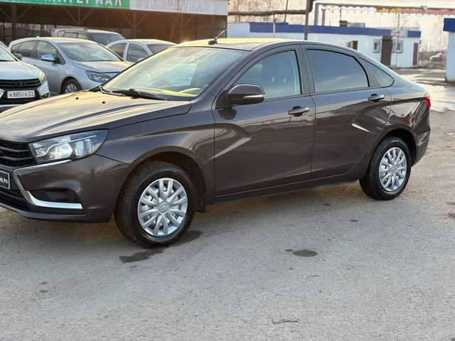 Lada Vesta 2022 в отличном состоянии - Mercedes в Казань
