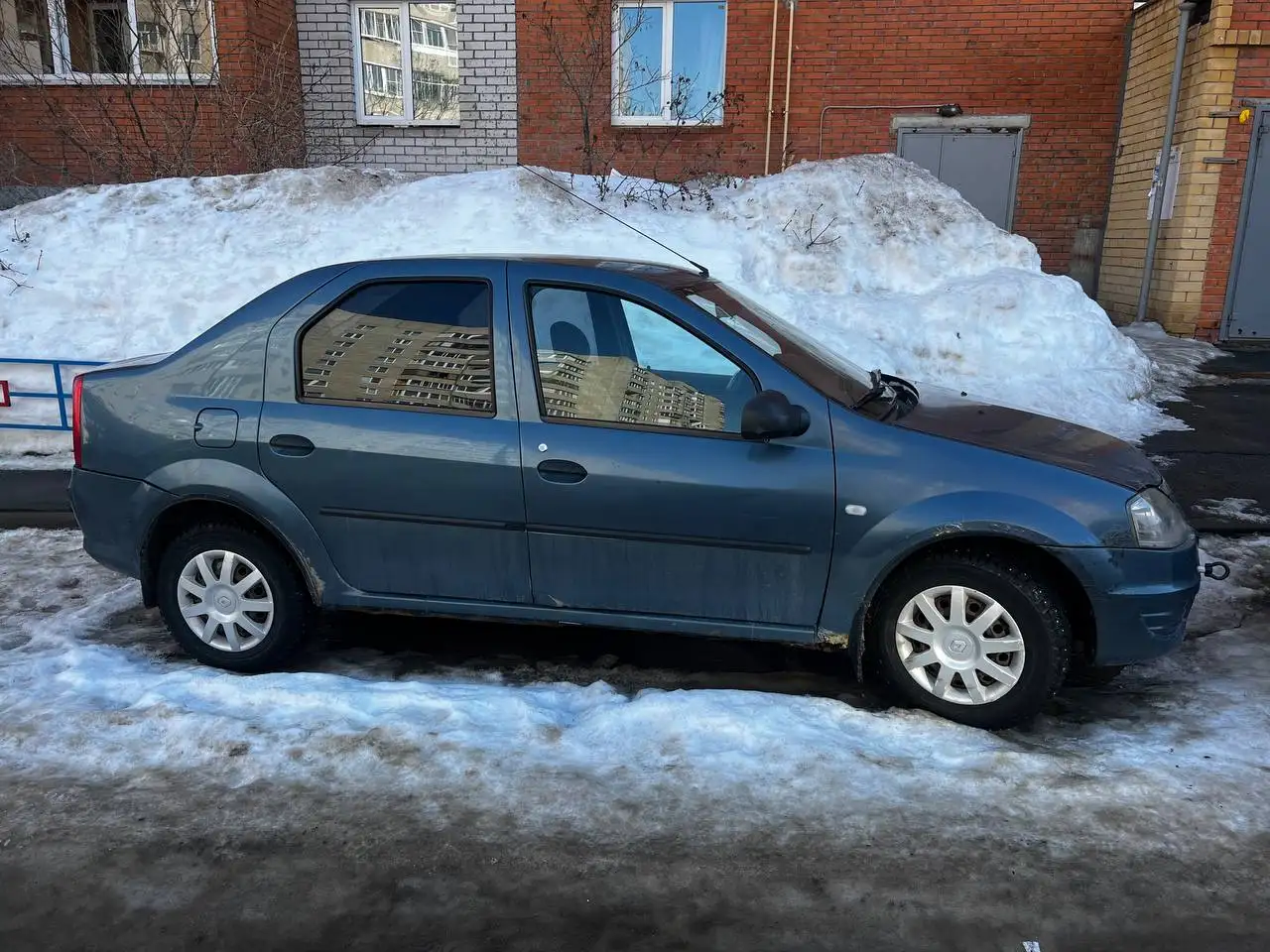 Renault Logan 2010 года, 1.4 л, 120 тыс. км - Легковые автомобили (Авто) в Чебоксары