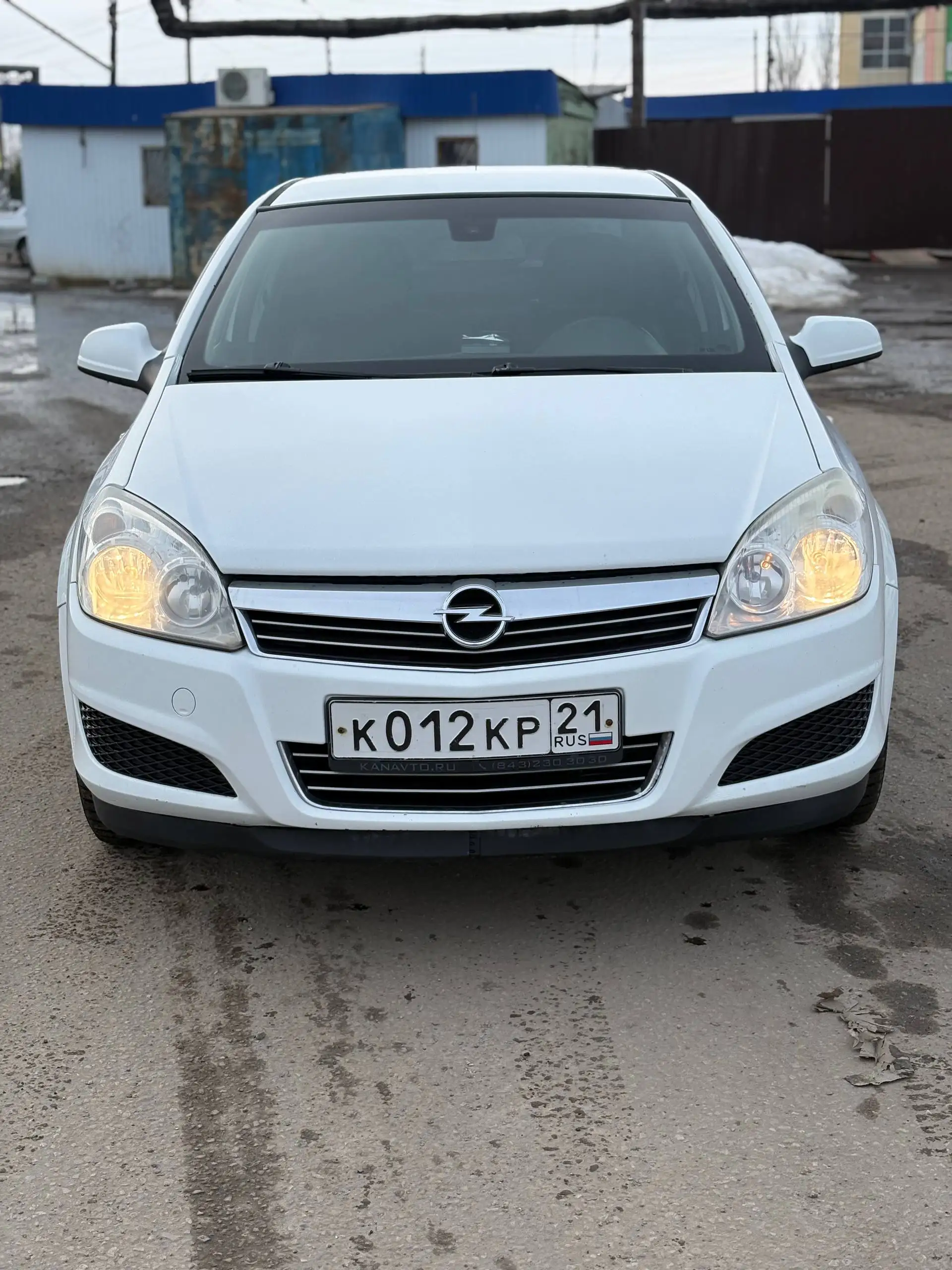 Opel Astra 2012 года в хорошем состоянии - Авто в Казань