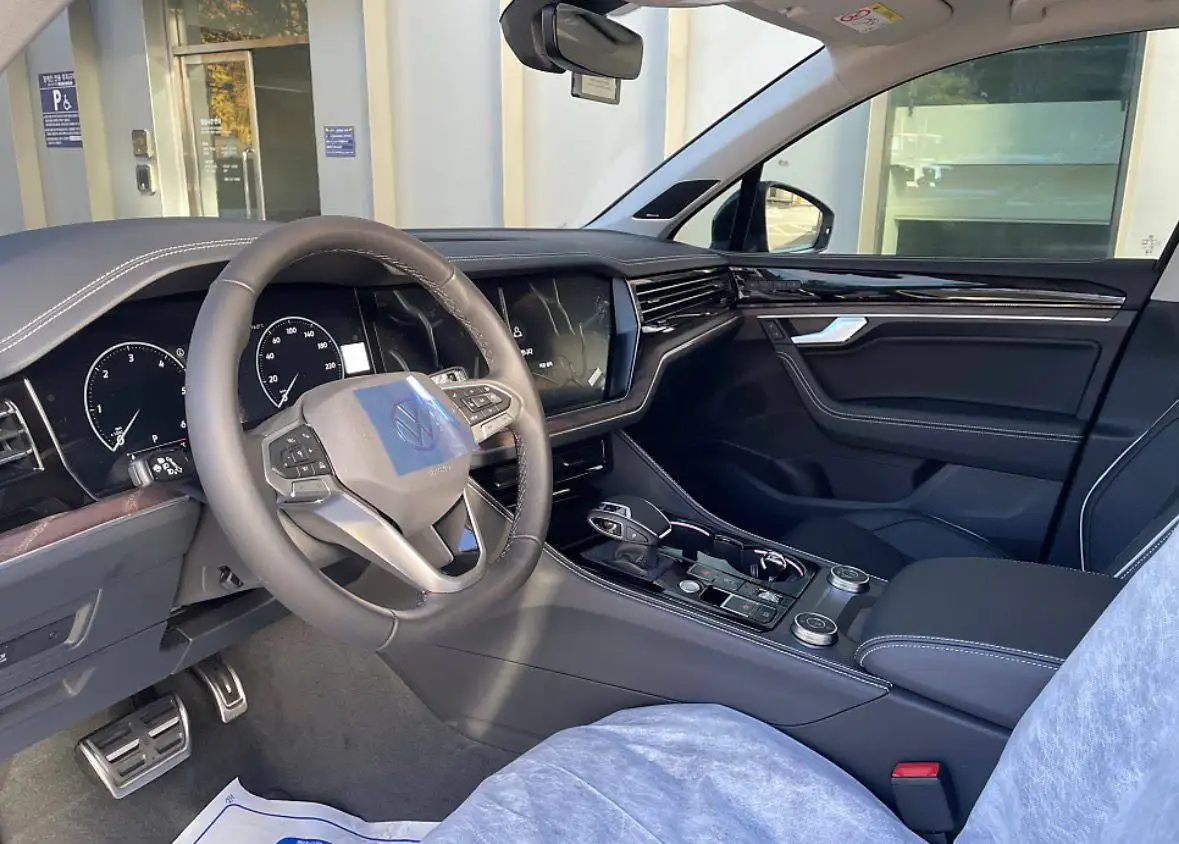 Volkswagen Touareg 3.0 дизель 4Motion Prestige 2025 - Авто в Чебоксары