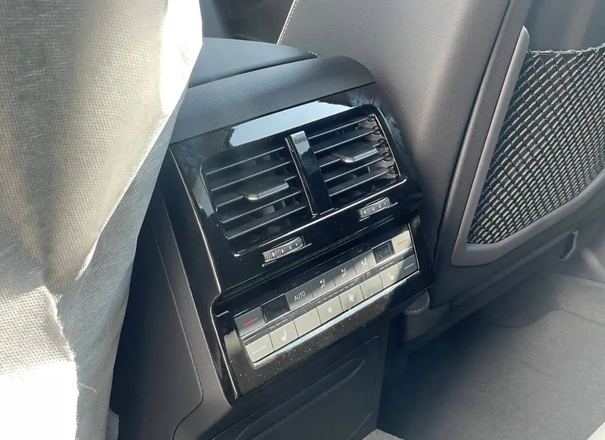 Volkswagen Touareg 3.0 дизель 4Motion Prestige 2025 - Авто в Чебоксары