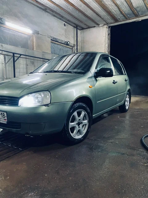 Продажа автомобиля Лада Калина 2011 года выпуска - частное объявление в Набережные Челны