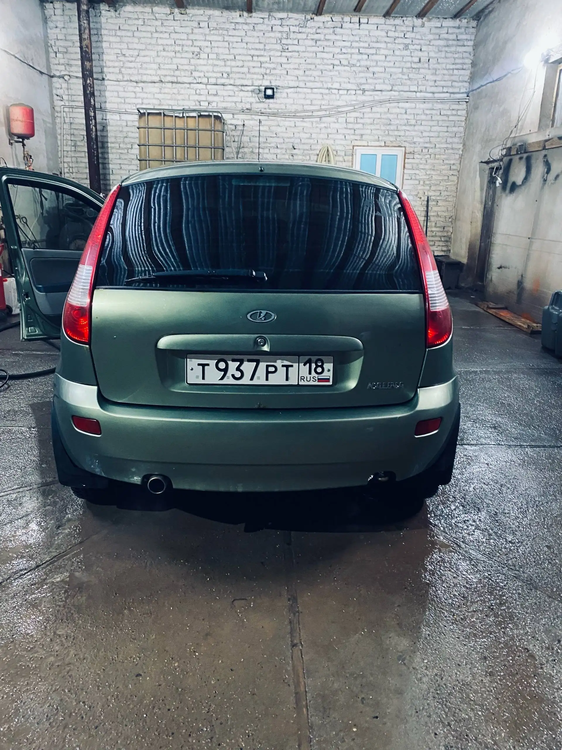 Продажа автомобиля Лада Калина 2011 года выпуска - Легковые автомобили (Авто) в Набережные Челны