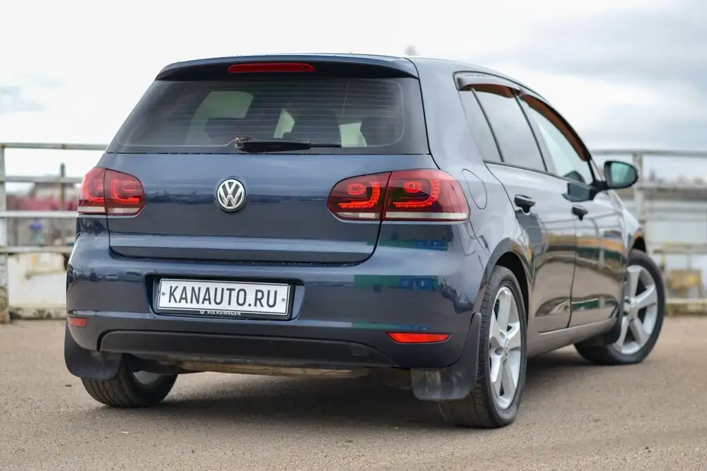 Volkswagen Golf 2010 года - Авто в Канаш