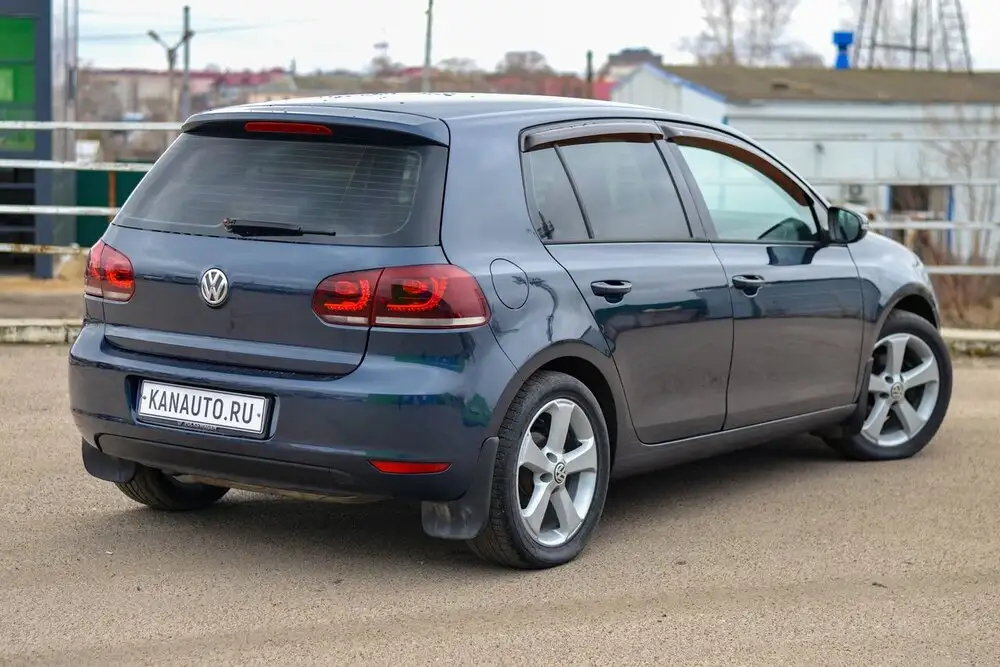 Volkswagen Golf 2010 года - Авто в Канаш