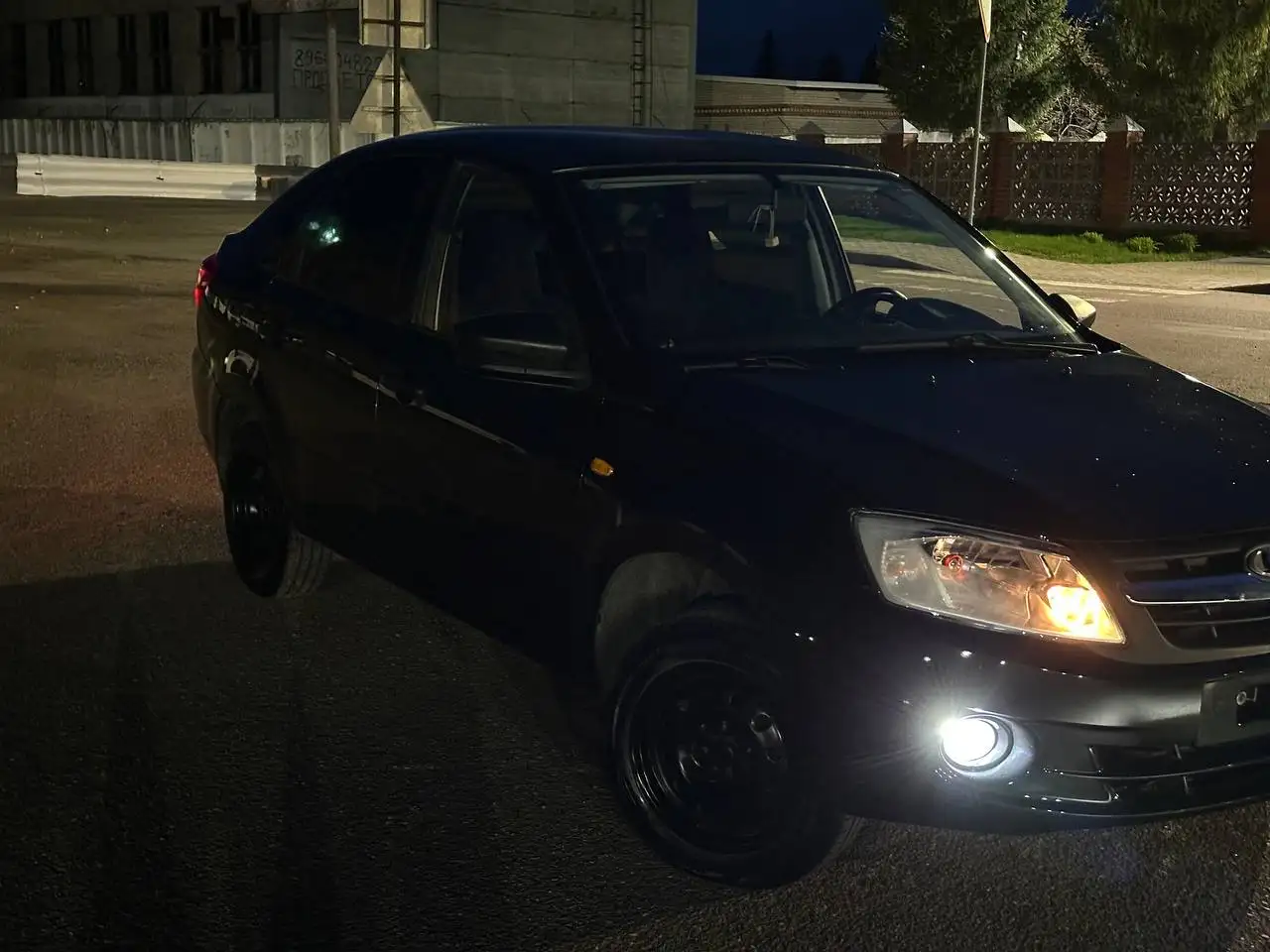 Lada Granta лифтбэк 2014 - Легковые автомобили (Авто) в Буинск
