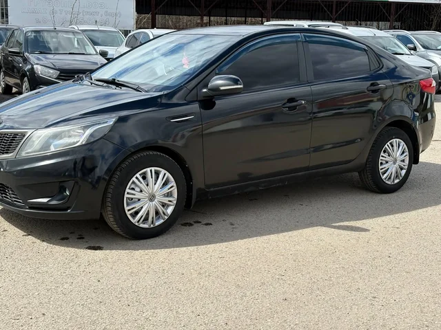 Kia Rio 2012 в отличном состоянии - Микроавтобусы в Канаш