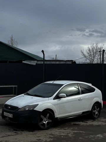 Ford Focus 2 рест купе 2008 - Полировка в Казань