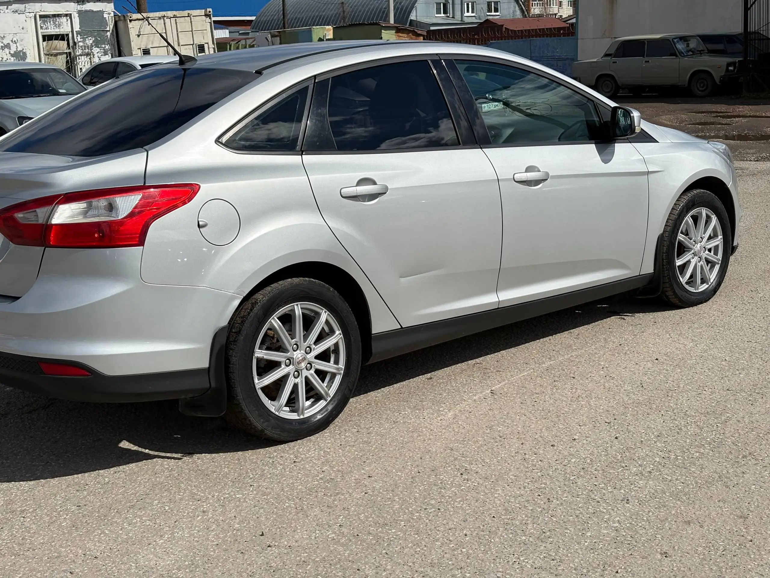 Ford Focus 2012 - Легковые автомобили (Авто) в Канаш