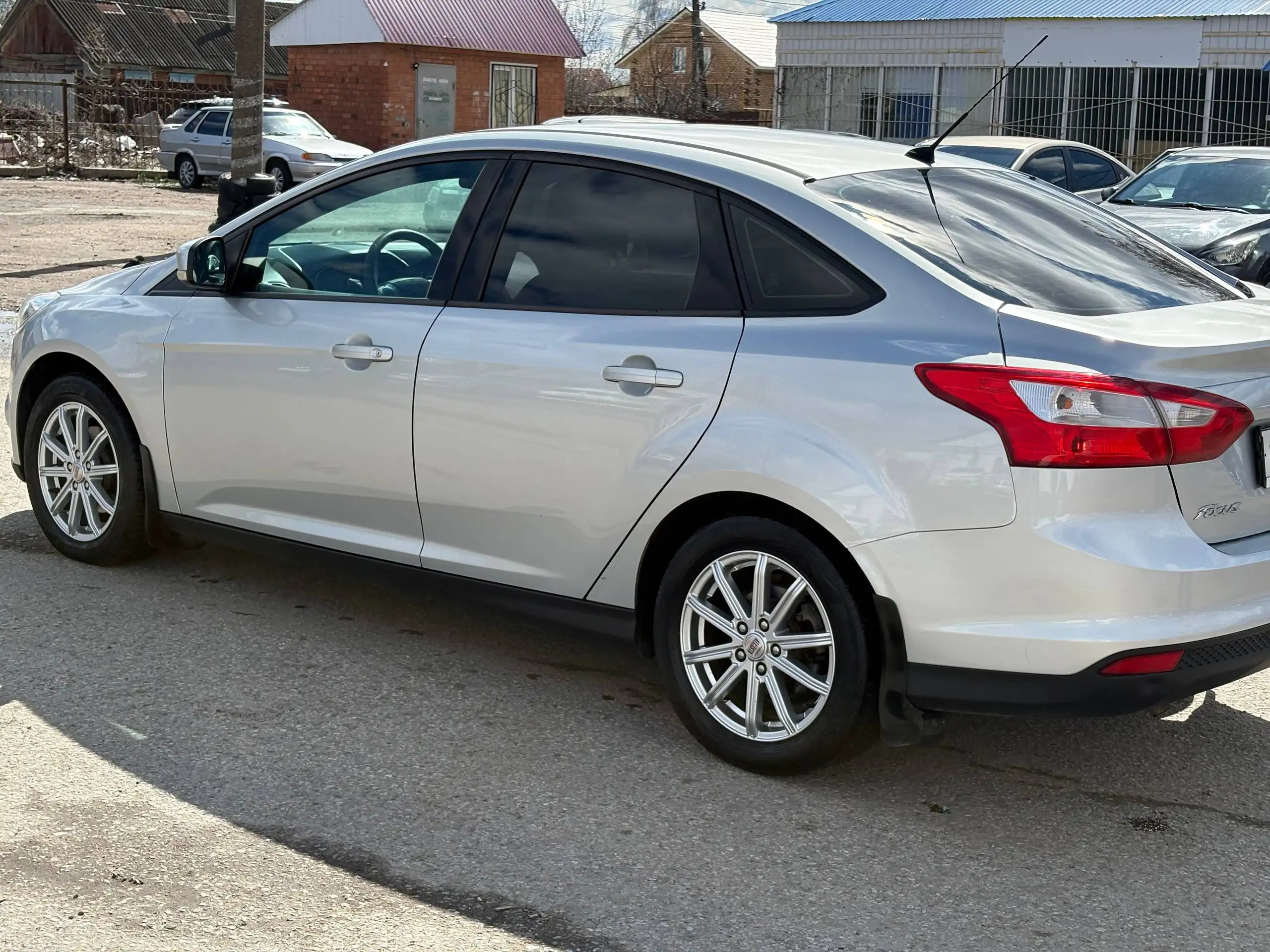 Ford Focus 2012 - Легковые автомобили (Авто) в Канаш