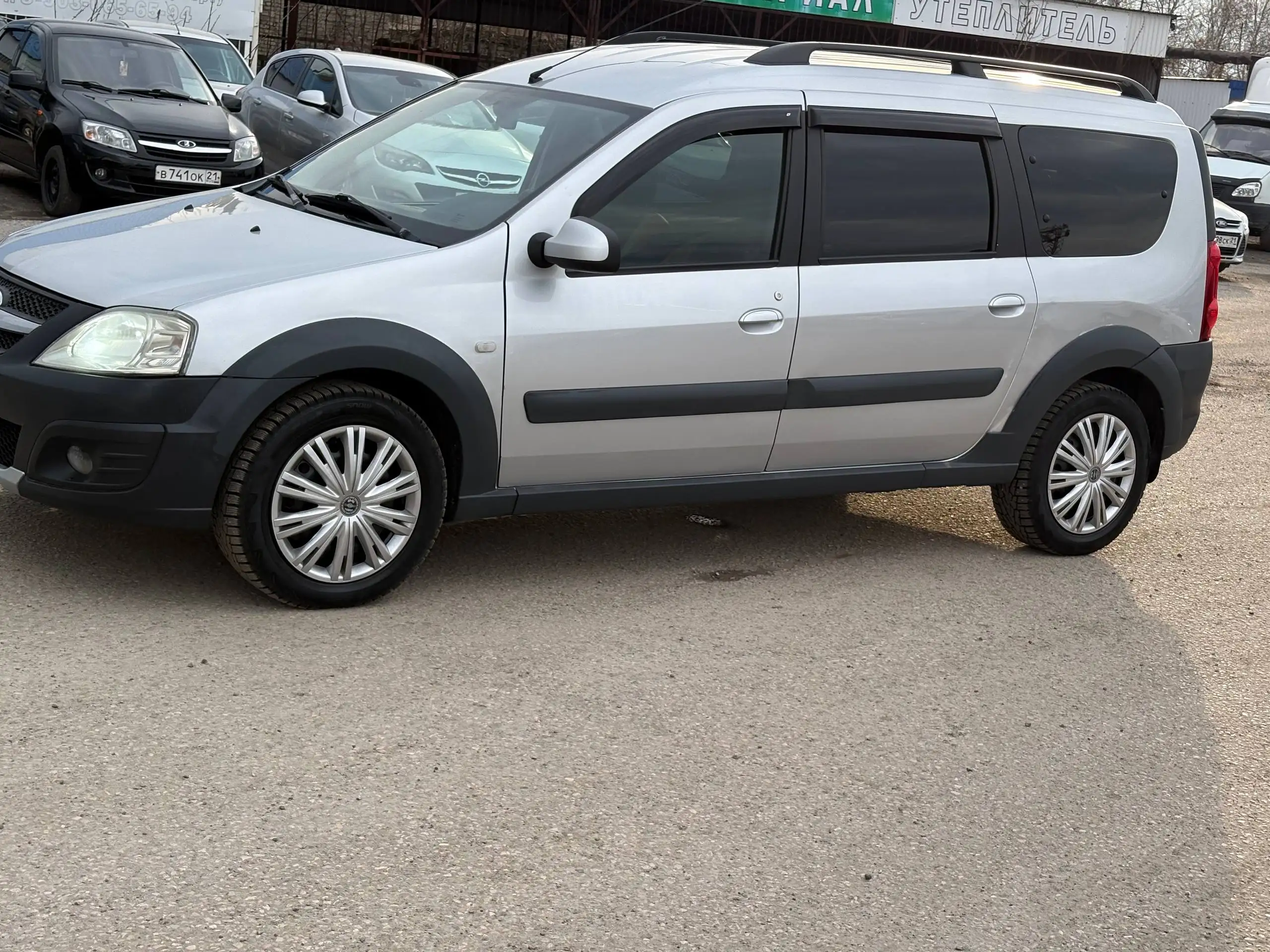 Lada Largus Cross 2015 - Легковые автомобили (Авто) в Канаш