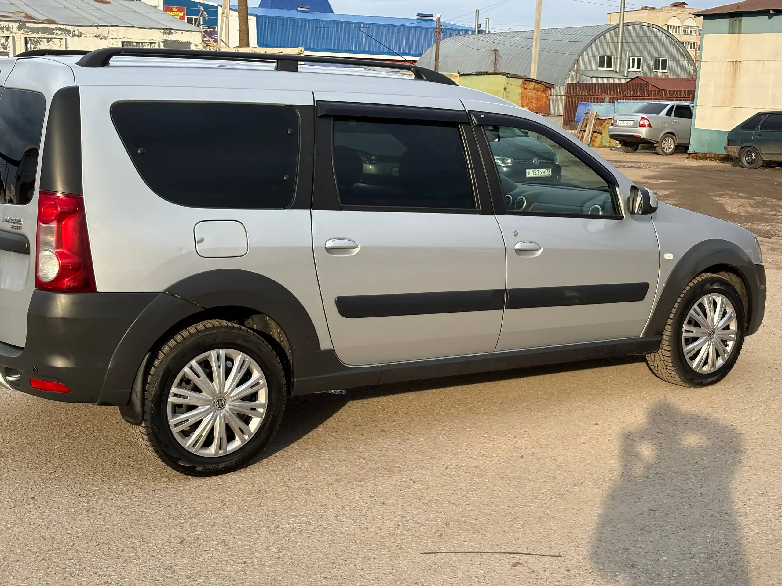 Lada Largus Cross 2015 - Легковые автомобили (Авто) в Канаш