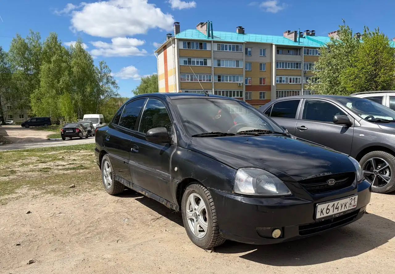 Продажа Kia Rio - Легковые автомобили (Авто) в Канаш