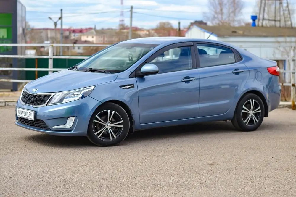 Kia Rio 2013 в кредит по 15 тыс.р. в месяц - Легковые автомобили (Авто) в Канаш