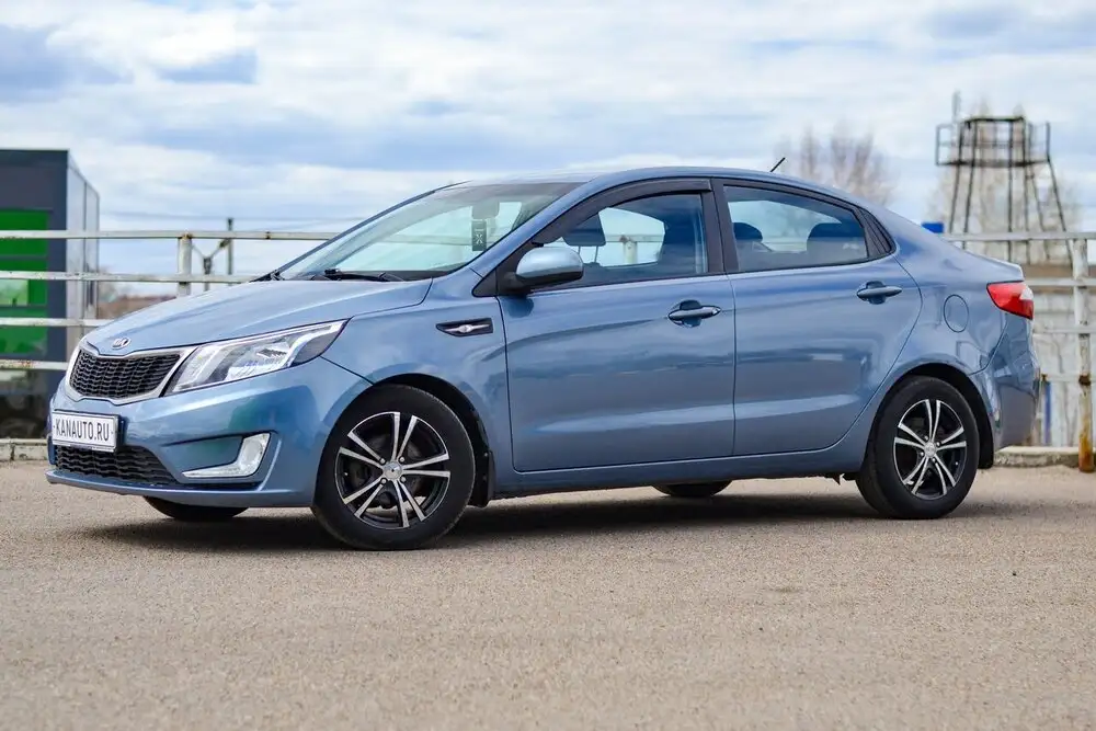 Kia Rio 2013 в кредит по 15 тыс.р. в месяц - Легковые автомобили (Авто) в Канаш