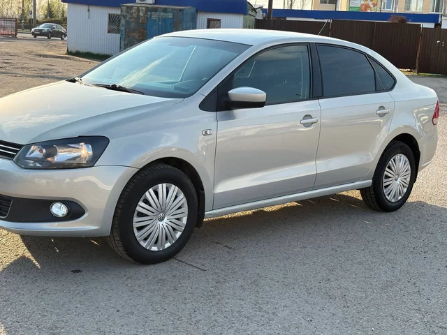 Volkswagen Polo 2014 в отличном состоянии - частное объявление в Канаш