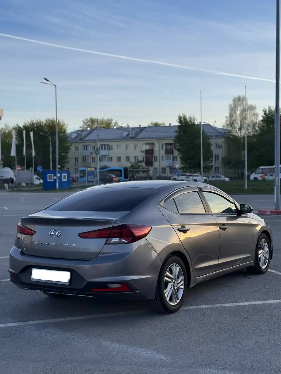 Hyundai Elantra 2019 2.0 АКПП - Легковые автомобили (Авто) в Екатеринбург