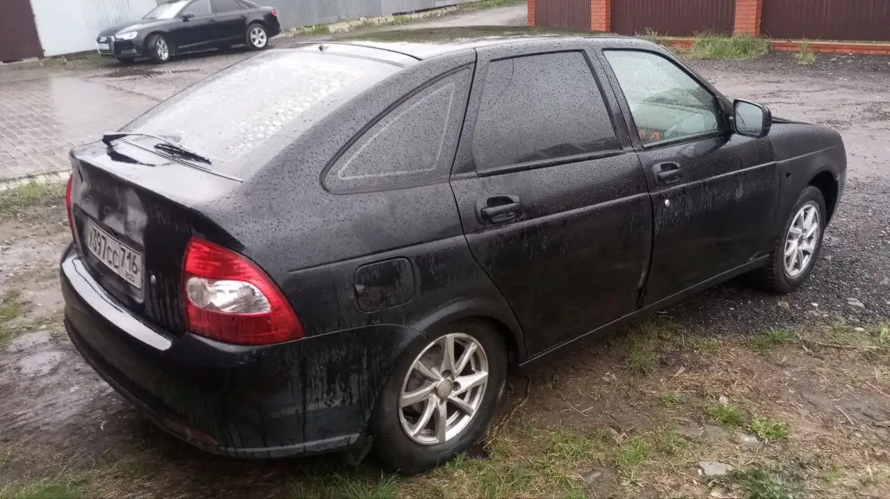 Lada Priora 2010 - Легковые автомобили (Авто) в Казань
