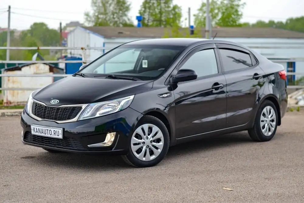 Kia Rio 2012 в кредит и за наличные - Легковые автомобили (Авто) в Канаш