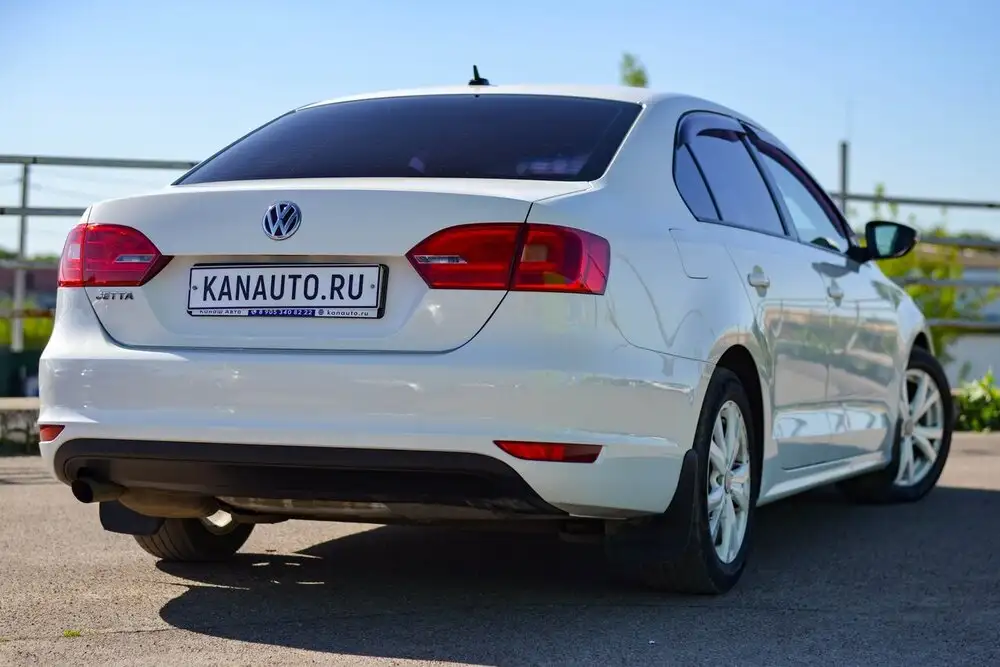 Volkswagen Jetta 2012 года - Легковые автомобили (Авто) в Канаш