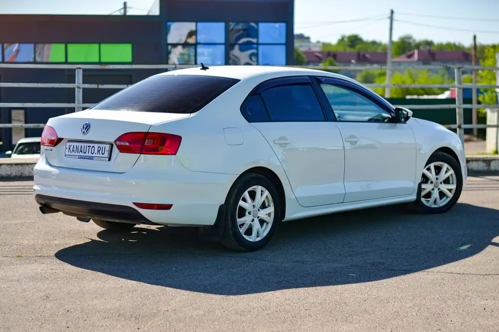 Volkswagen Jetta 2012 года - Легковые автомобили (Авто) в Канаш