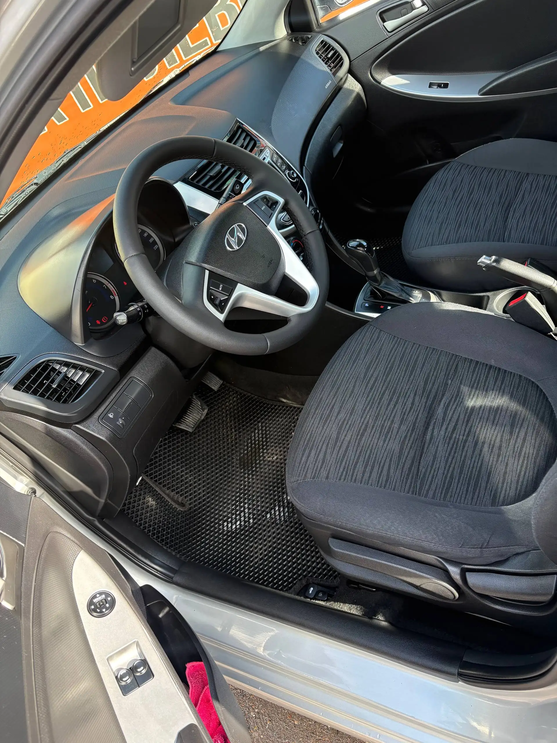 Hyundai Solaris 2016 Канаш - Легковые автомобили (Авто) в Канаш