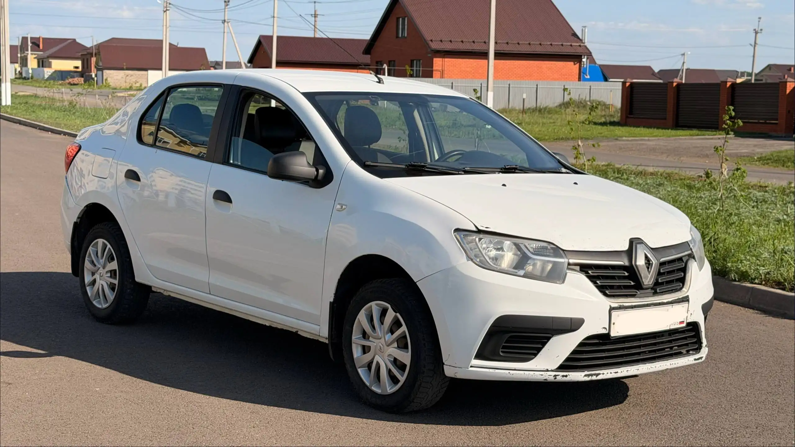 Renault Logan 2019 - Легковые автомобили (Авто) в Алексеевское