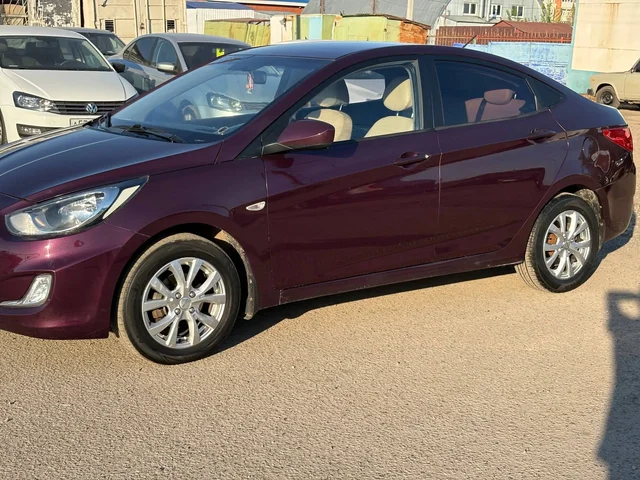 Hyundai Solaris 2012 в кредит - частное объявление в Канаш
