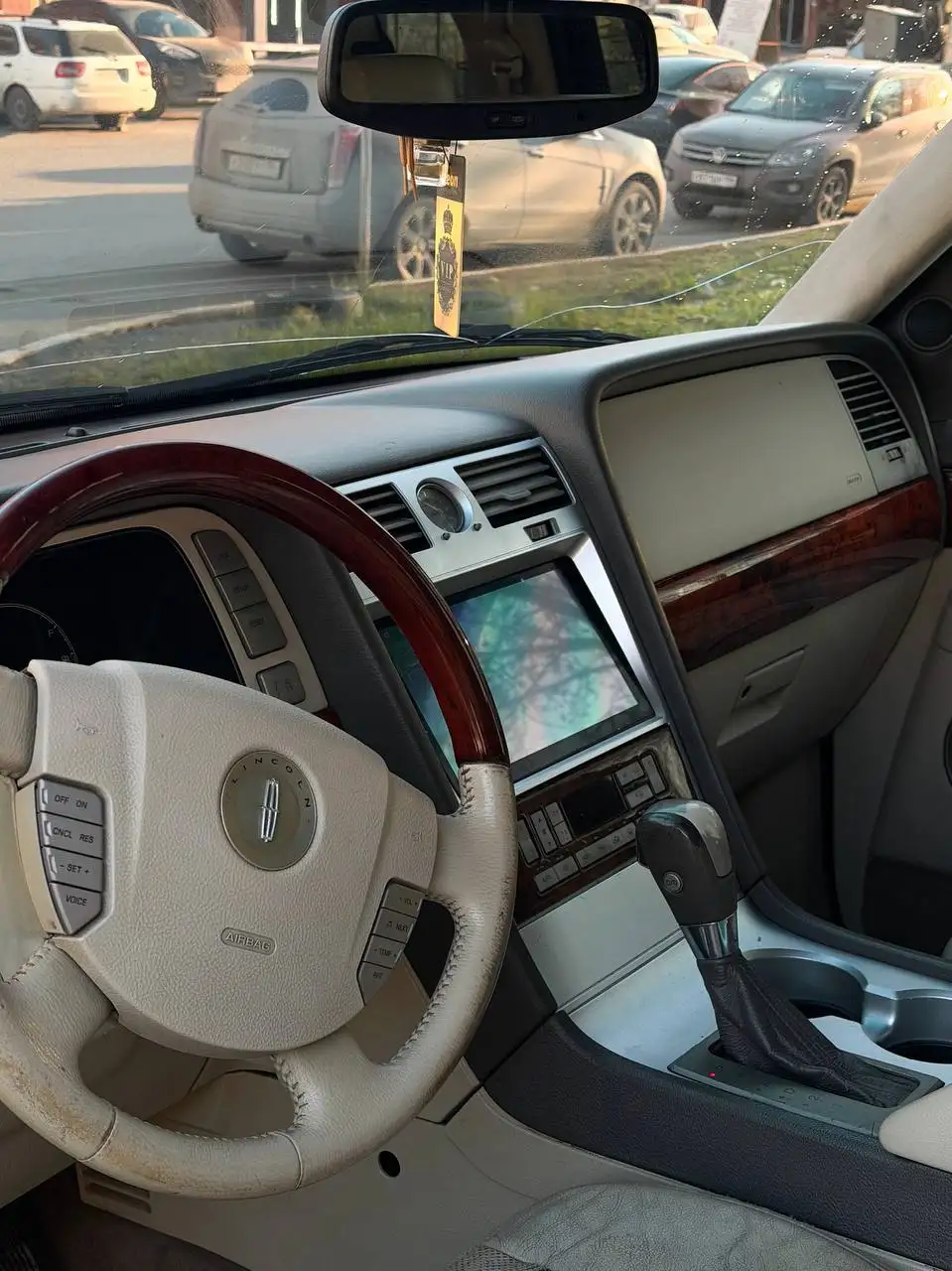 Lincoln Navigator - Продажа - Внедорожники (Авто) в Екатеринбург