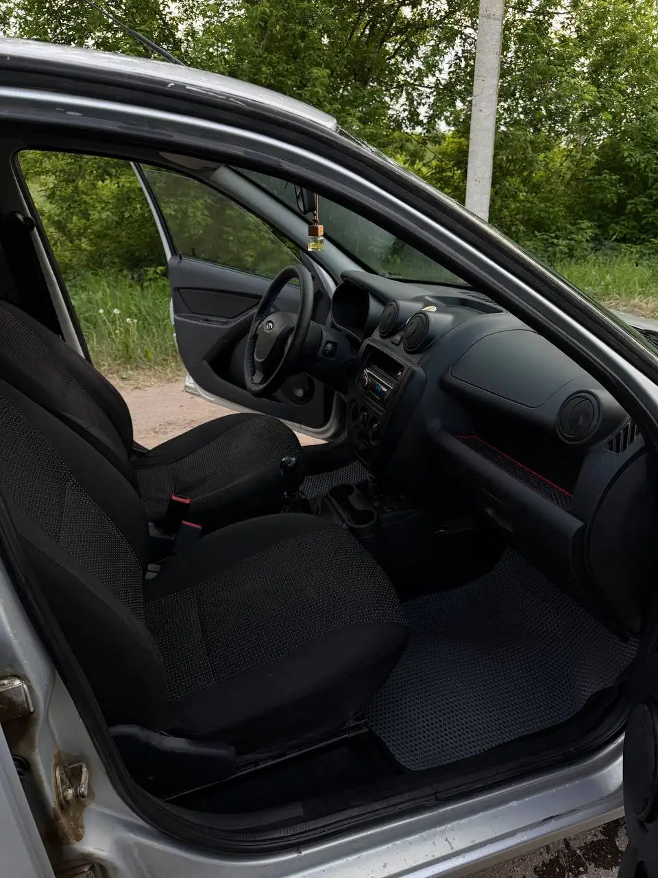 Лада Гранта 2013 года - Легковые автомобили (Авто) в Канаш