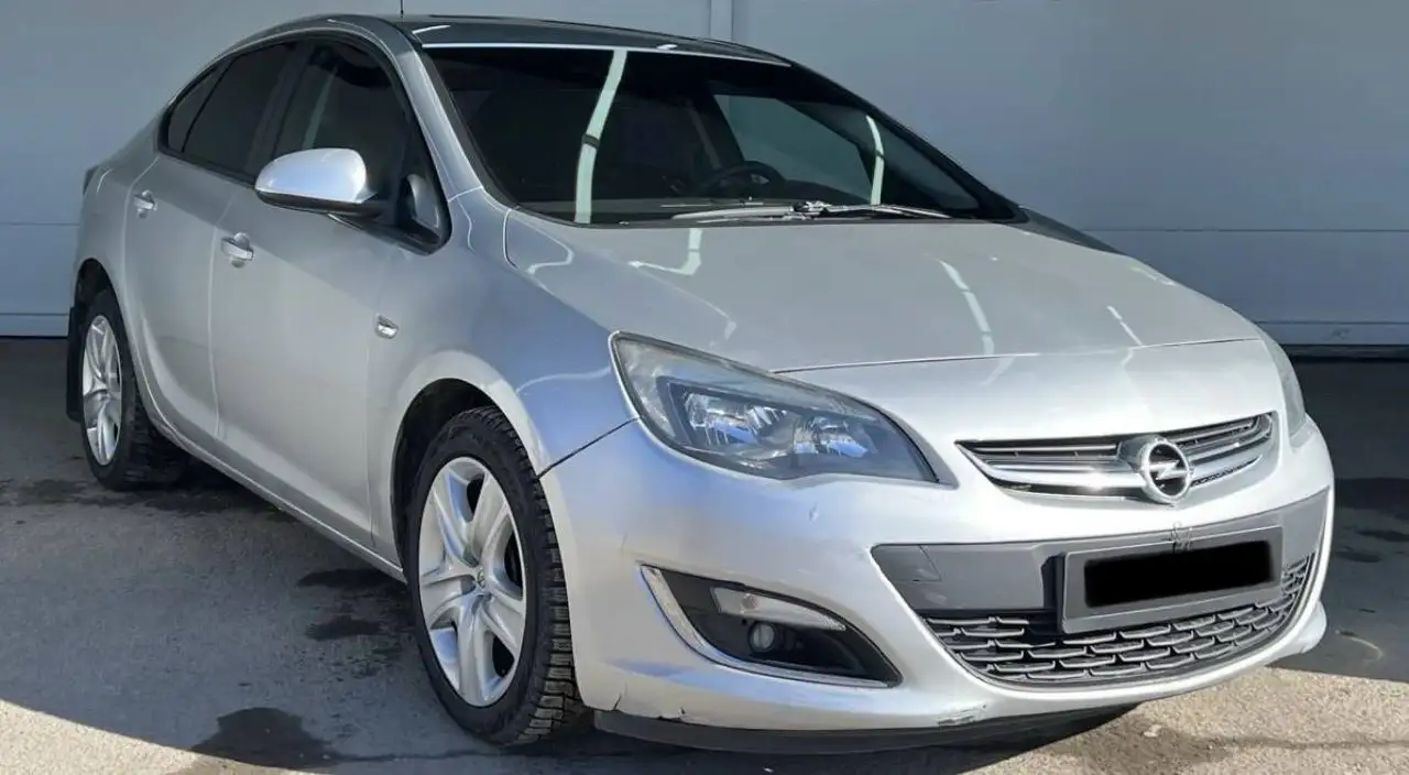 Nissan 2012 1.6 AT - Легковые автомобили (Авто) в Уфа