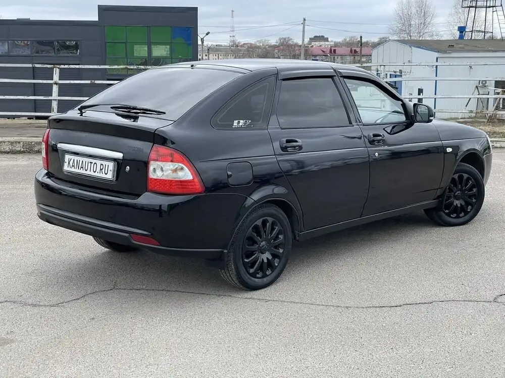 Lada Priora, 2009 года, в кредит и за наличные - Легковые автомобили (Авто) в Канаш
