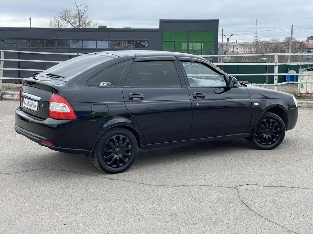 Lada Priora, 2009 года, в кредит и за наличные - Легковые автомобили (Авто) в Канаш