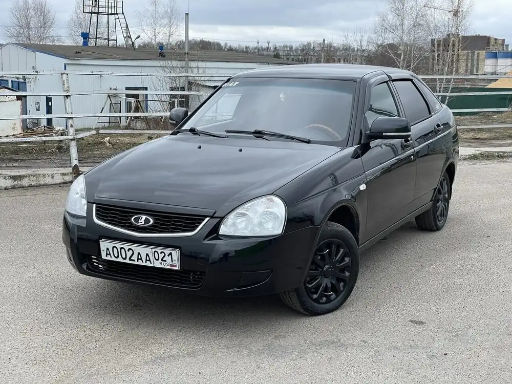 Lada Priora, 2009 года, в кредит и за наличные - Легковые автомобили (Авто) в Канаш