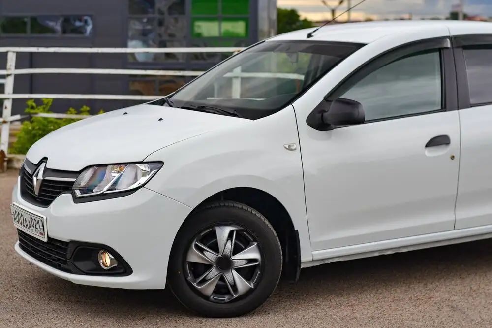 Renault Logan 2015 в отличном состоянии - Авто в Канаш