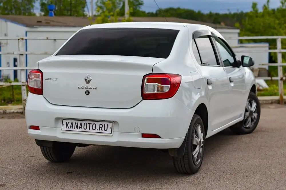 Renault Logan 2015 в отличном состоянии - Авто в Канаш
