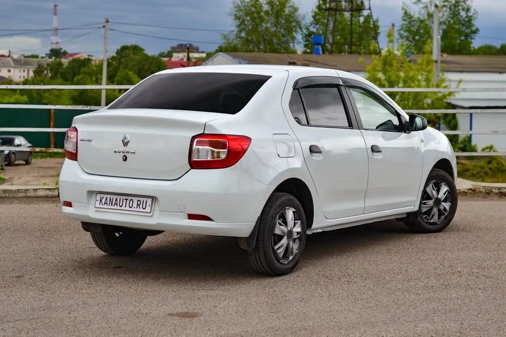 Renault Logan 2015 в отличном состоянии - Авто в Канаш